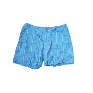Women's 8 life is good Plaid short